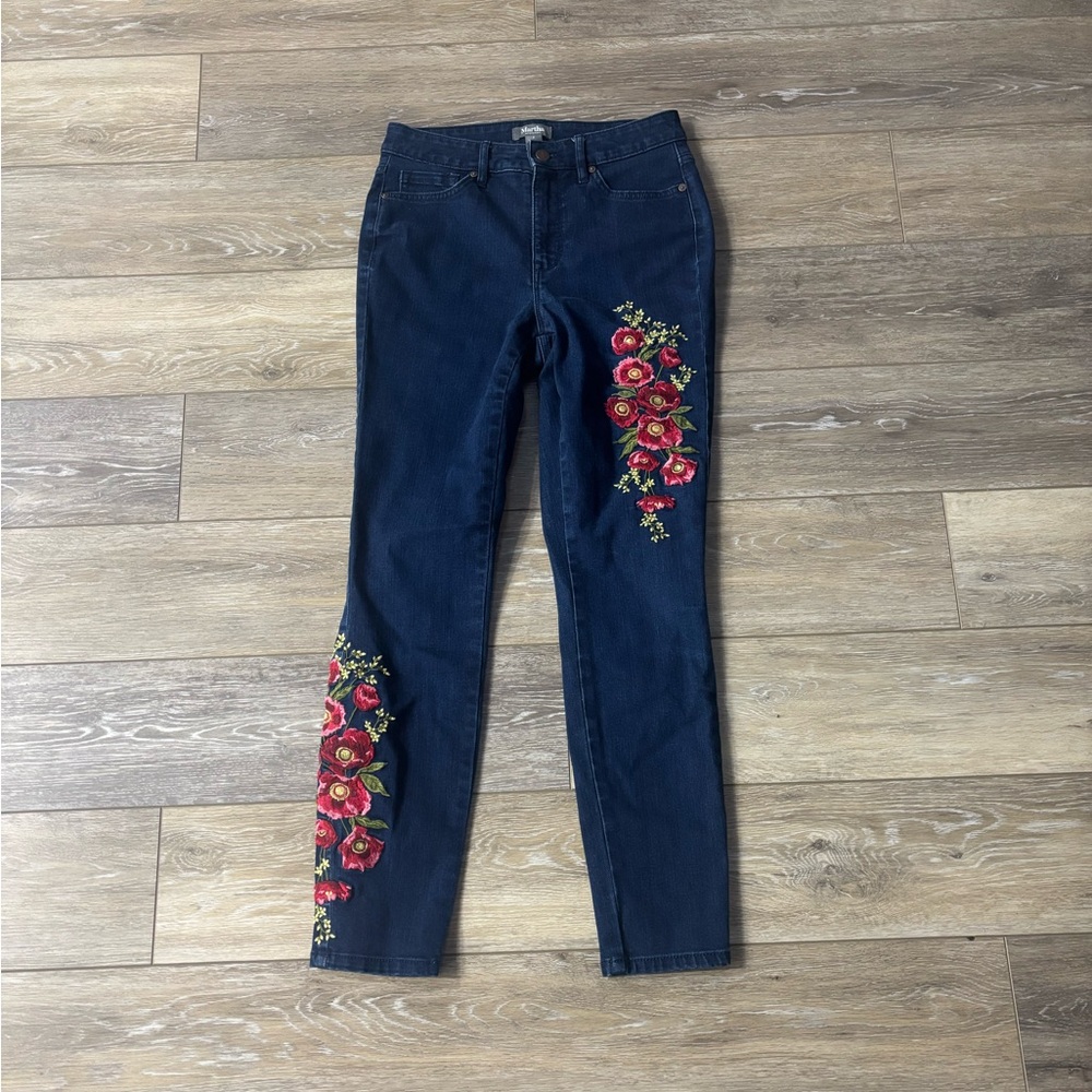Martha Stewart Jeans Sz 2 Floral Embroidered Skinny Dark Denim Boho Whimsical
